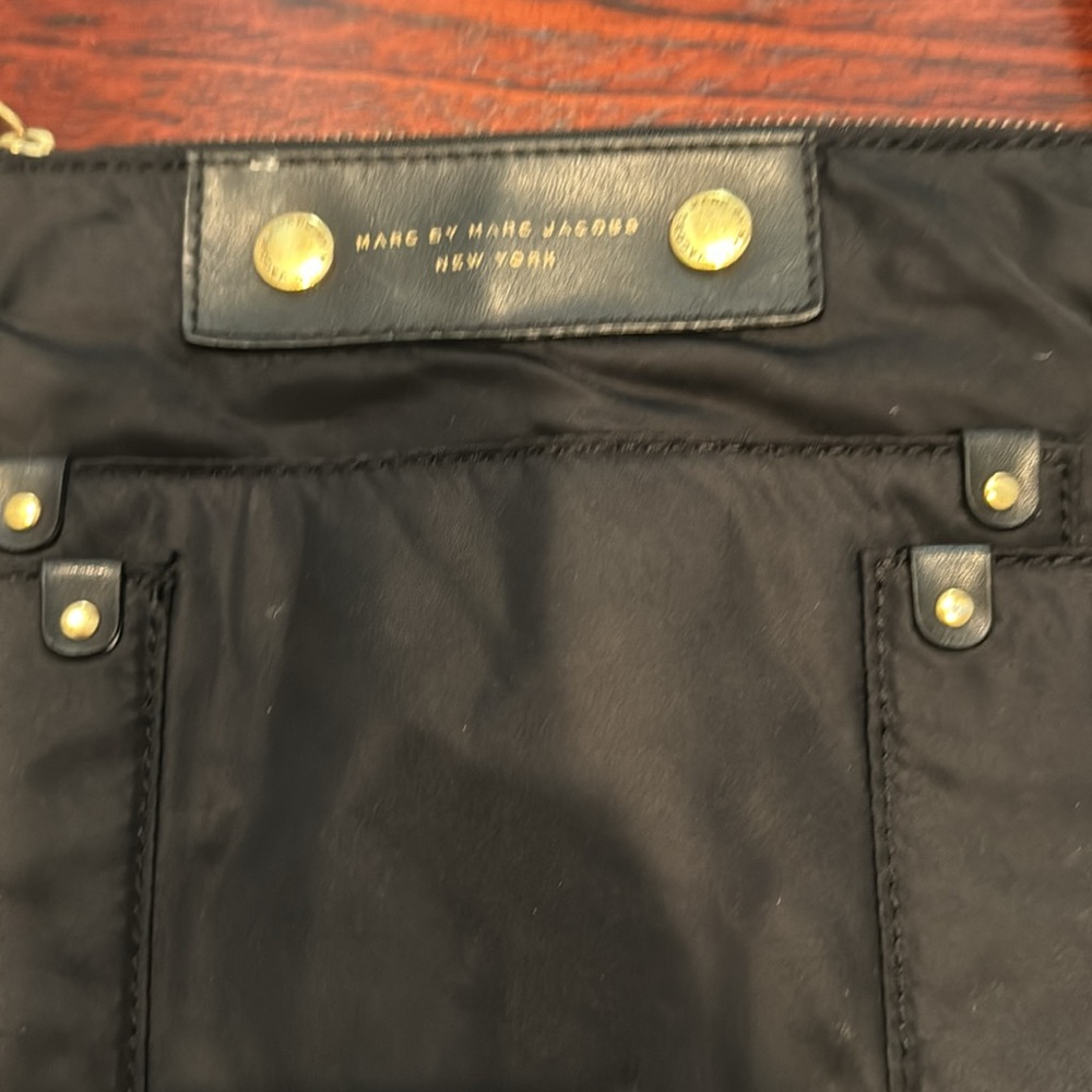 Marc Jacobs black crossbody - Picture 2 of 4